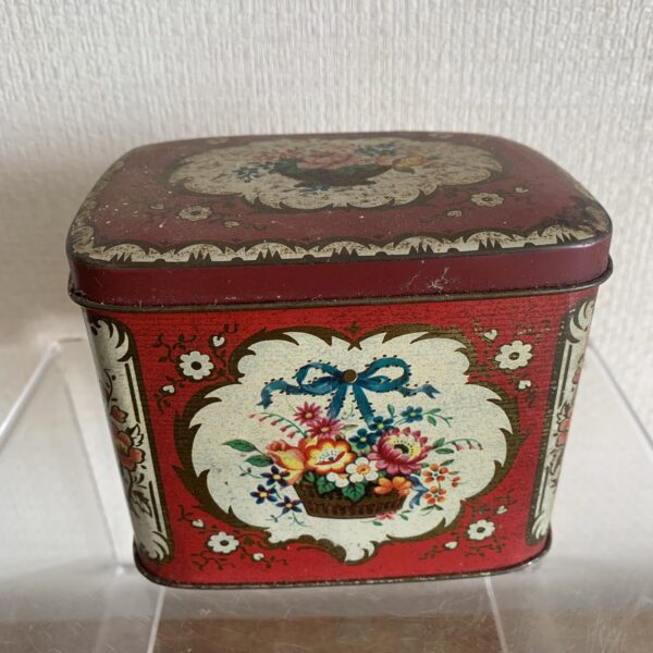Red Floral Carr & Co Tin