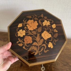 Wooden Octagonal Jewellery Box With Key -Lacquered Marquetry Made In Italy