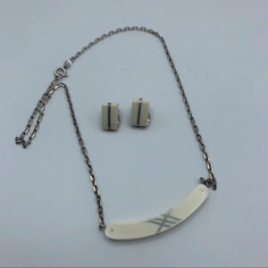 Vintage Necklace & Clip On Earring Set