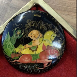 Russian Brooch Mstera Vintage/Antique Black Lacquered Folk Art