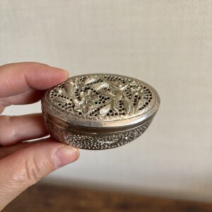 Oval Box Continental Silver Pierced With Intricate Flower Design