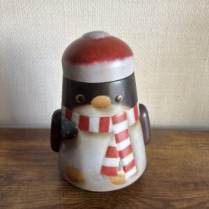 Rocking Penguin Tin