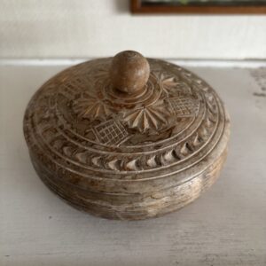 Round Wooden Box