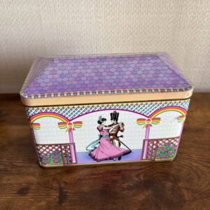Vintage Mackintosh's Quality Street Tin 90's