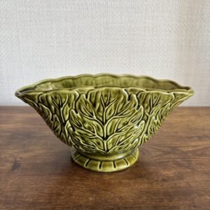 Vintage Green Cabbage Leaf Mantle Vase