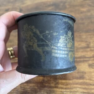 Antique Japanese Papier-mâché Round Box