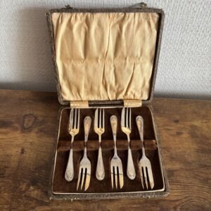 Vintage Cased Set Of EPNS Cake Forks