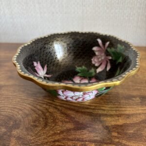 Cloisonné Bowl With Scalloped Rim
